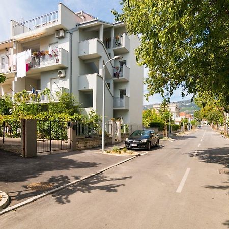 Apartment Jurica Kastela Exterior photo