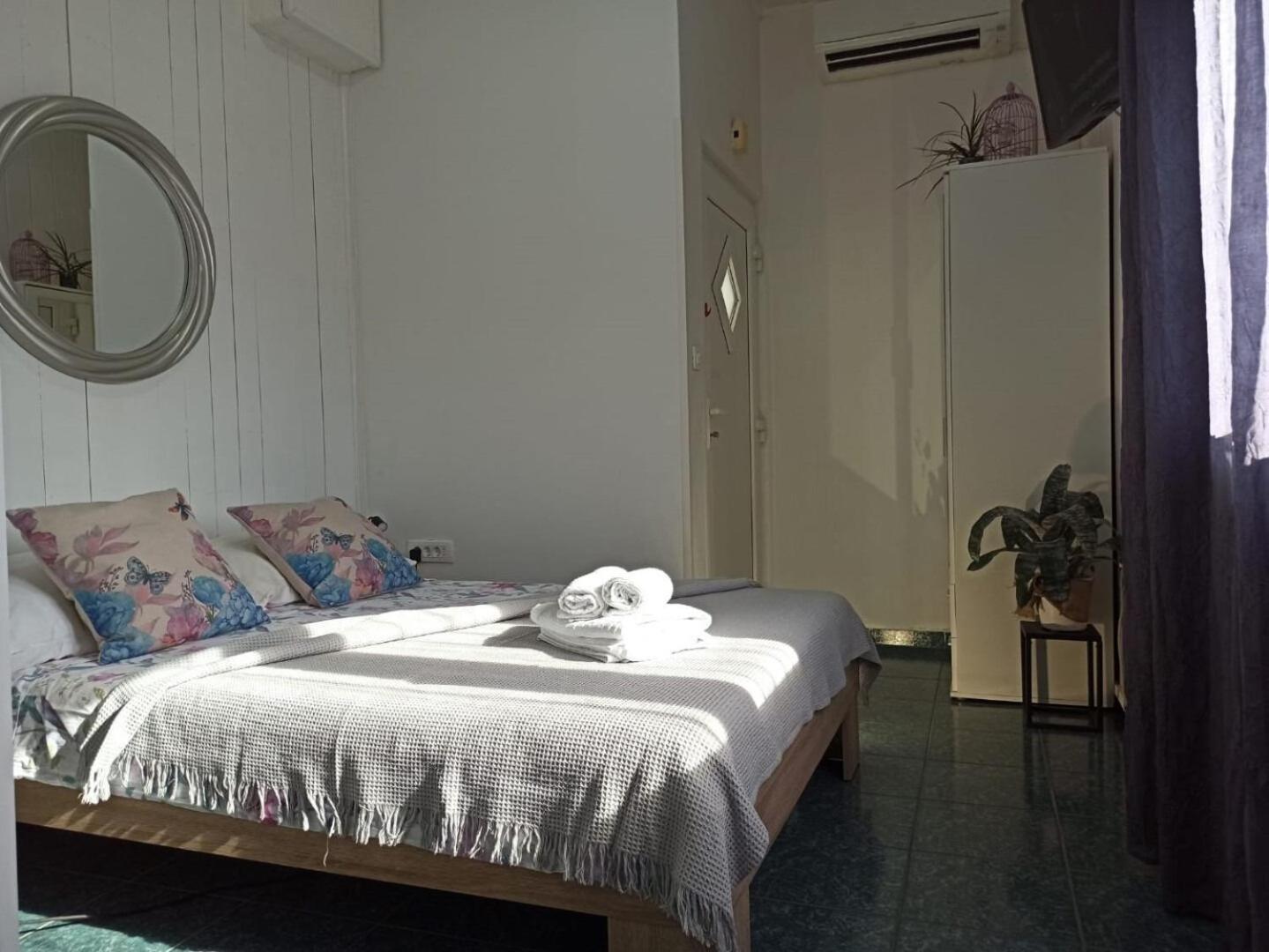 Apartment Jurica Kastela Exterior photo