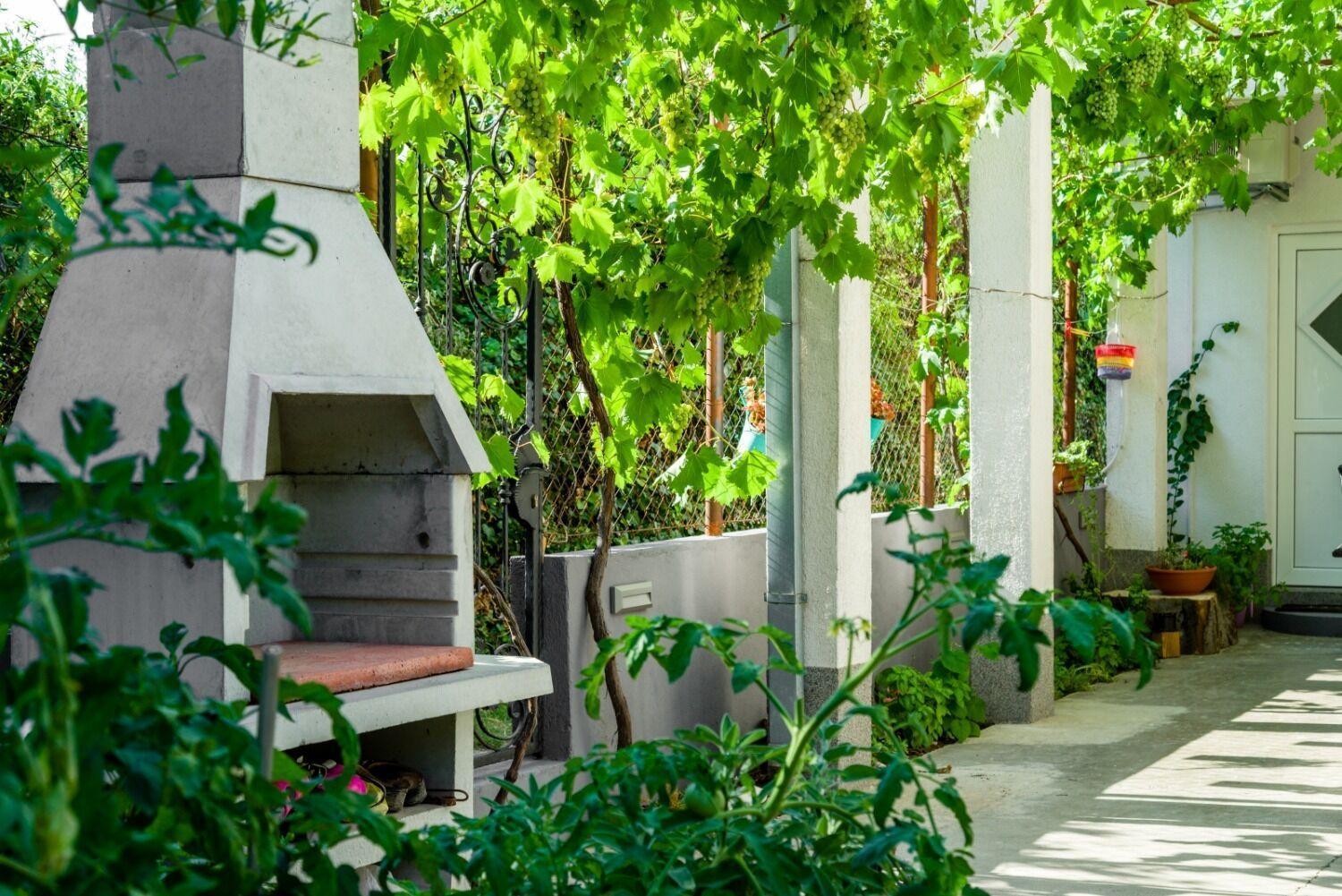 Apartment Jurica Kastela Exterior photo